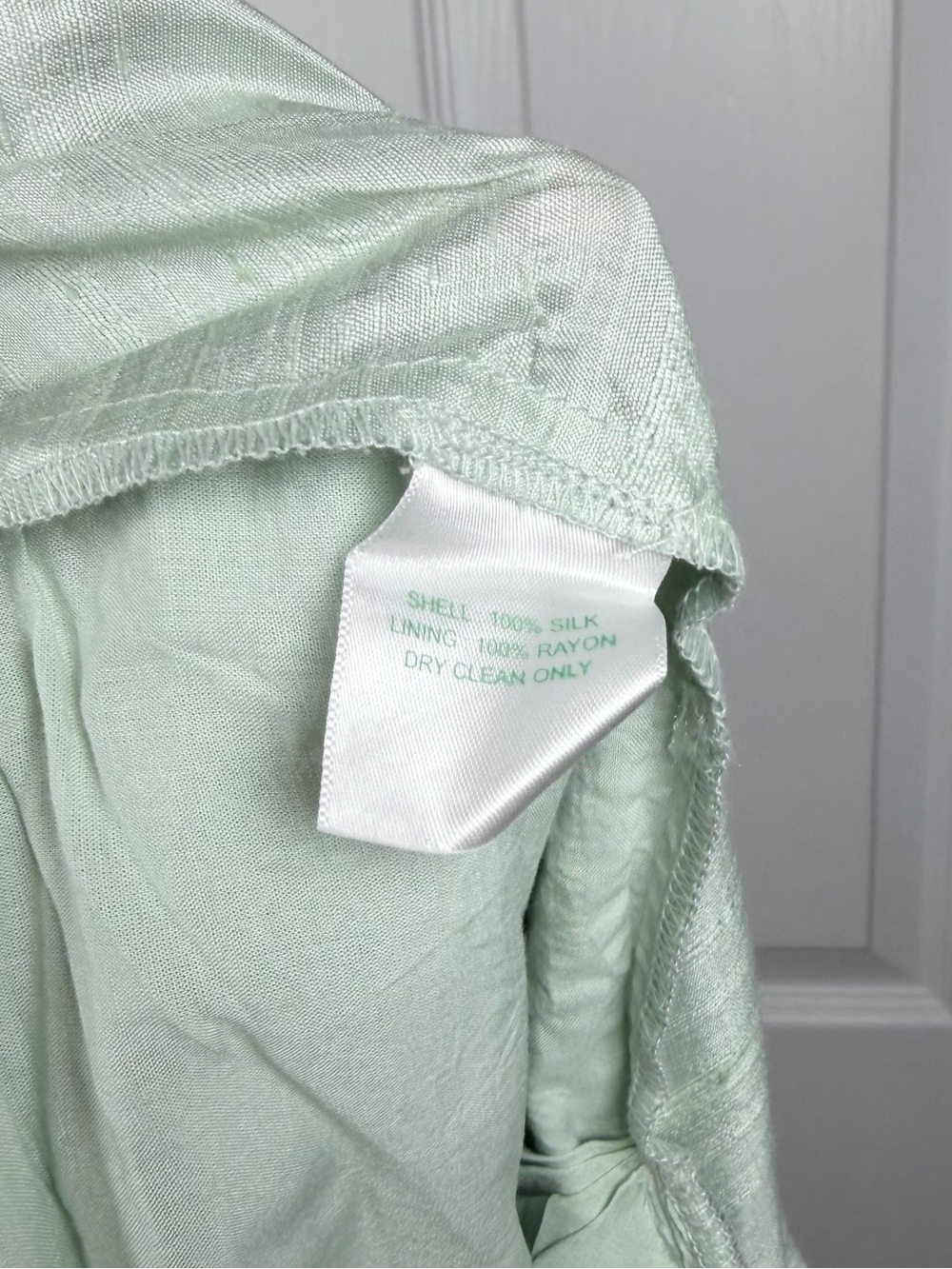 Julia Amory Size S • Cartagena Pale Green Silk Wrap Midi Skirt Tie Waist. - Picture 5 of 5